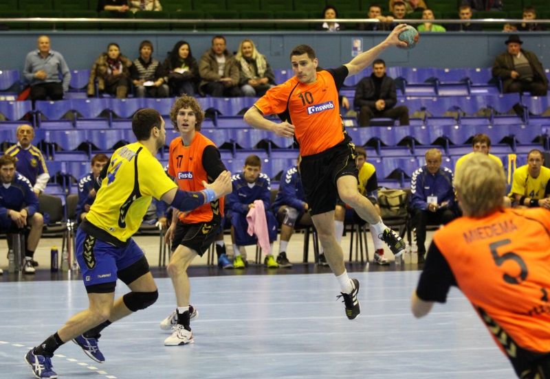 6354017-handball-game-ukraine-vs-netherlands